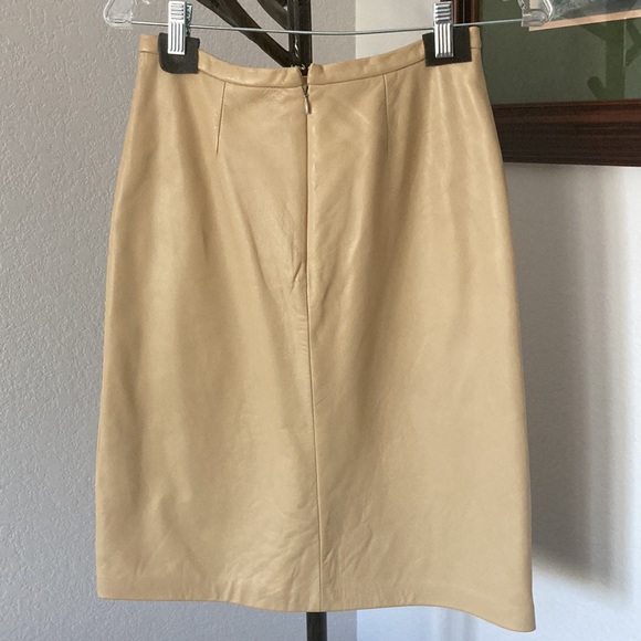 Vintage Ardeche Leather Skirt Lamb Skin Size 6 - Picture 5 of 9